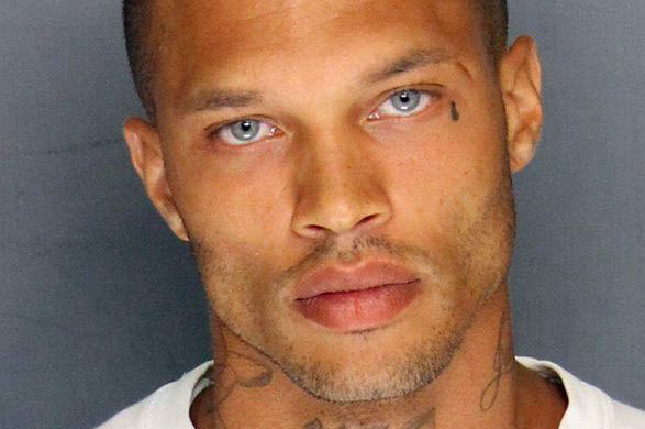 01-fine-felon-jeremy-meeks-w536-h357-2x